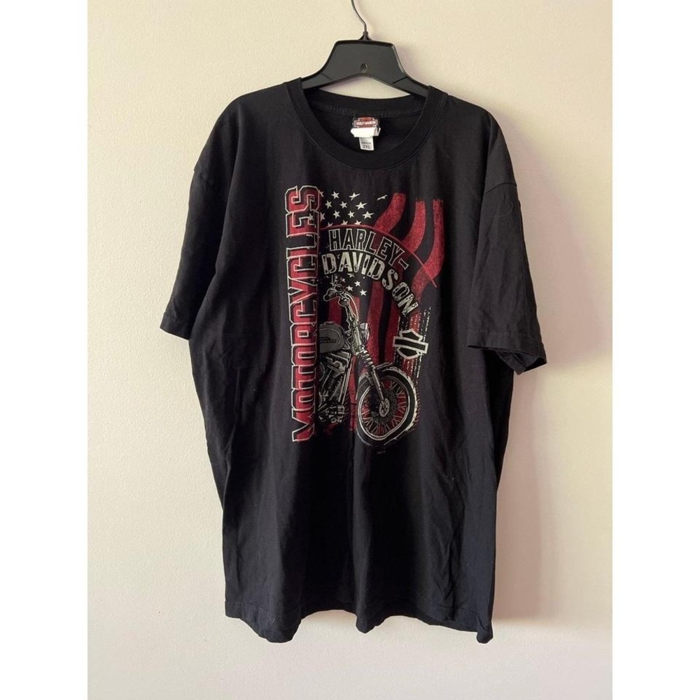 Harley-Davidson Men's Black Two Tone Flag and Bike T-Shirt 2XL